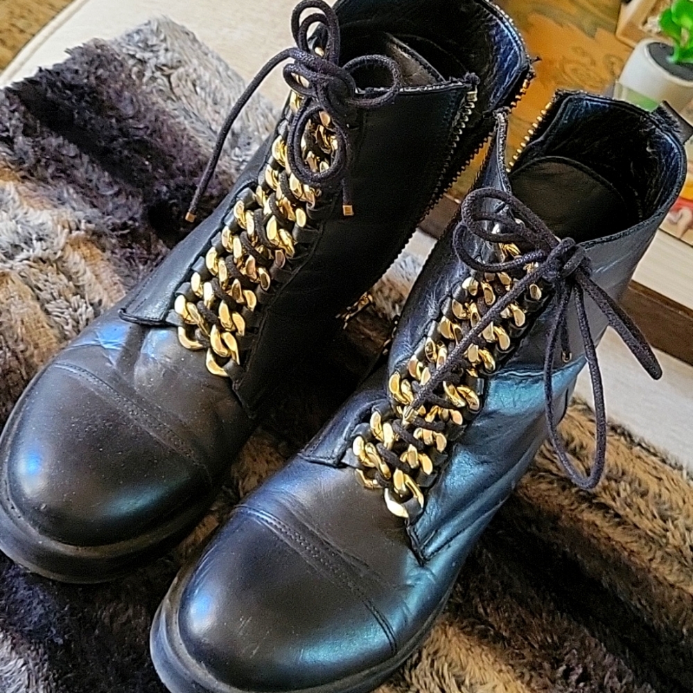 Vince Camuto boots